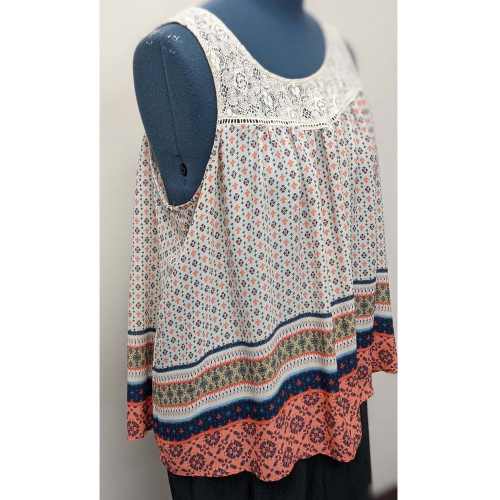 Plus Eyeshadow Sleeveless Babydoll Paisley Top 2X